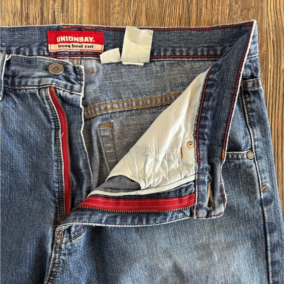 Unionbay Loose Boot Cut Jeans Mens 34x32 Blue Denim Distressed Destroyed Vtg Y2K - Picture 3 of 16